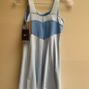New Youth Nike Medium Tennis / Golf Dress